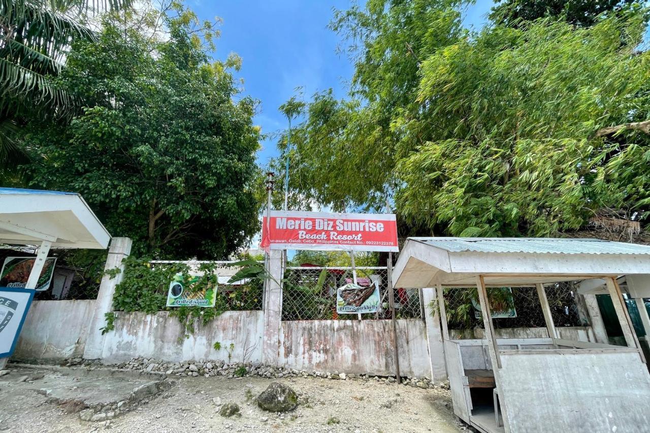 Oyo 899 Merie Diz Sunrise Beach Resort Oslob Exterior foto